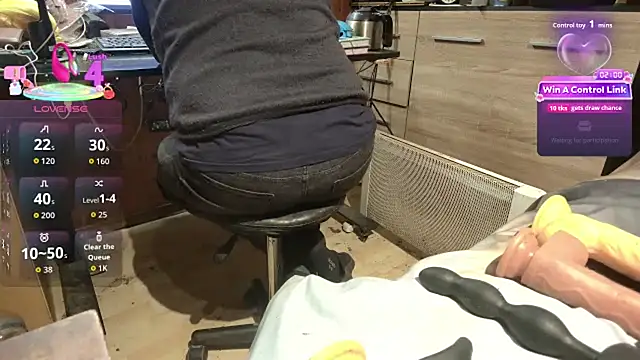 Snapshot of misteryman1956 chatting on 03-05-26, 07:48 misteryman1956 online show from 03-05-26, 07:48