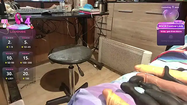 Snapshot of misteryman1956 chatting on 03-07-26, 10:12 misteryman1956 online show from 03-07-26, 10:12