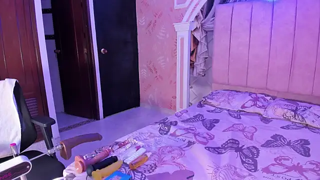 sheyla sweet18 online show from 01-04-25, 08:59