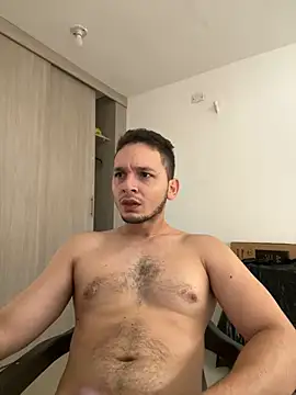 Snapshot of LabronsAd chatting on 12-24-24, 02:22 LabronsAd online show from 12-24-24, 02:22