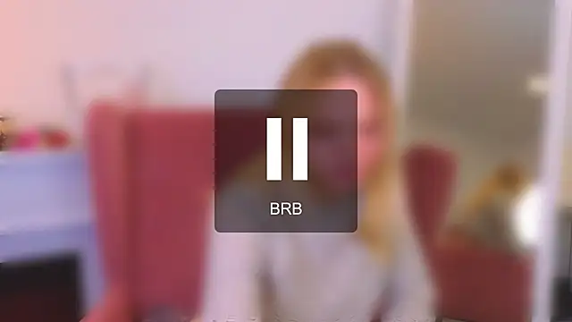 Snapshot of MirraBellanta chatting on 02-02-25, 03:54 MirraBellanta online show from 02-02-25, 03:54