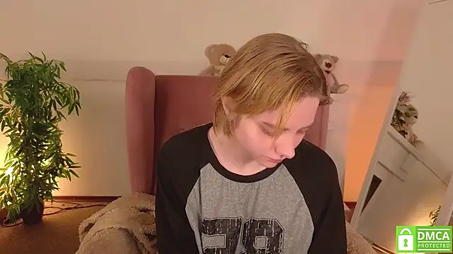 MirraBellanta online show from 03-27-26, 12:05