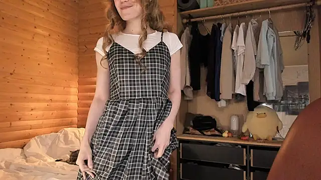 such juicee online show from 12-03-24, 01:08