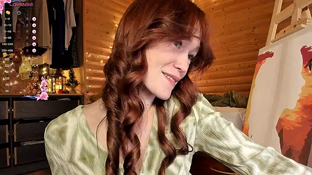 such juicee online show from 12-08-24, 07:11