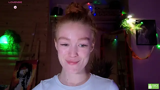 such juicee online show from 11-09-25, 06:06