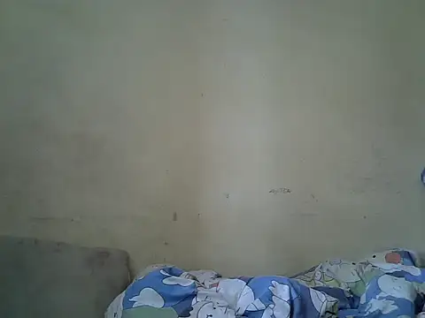 Horny-slut  online show from 02-05-25, 01:00