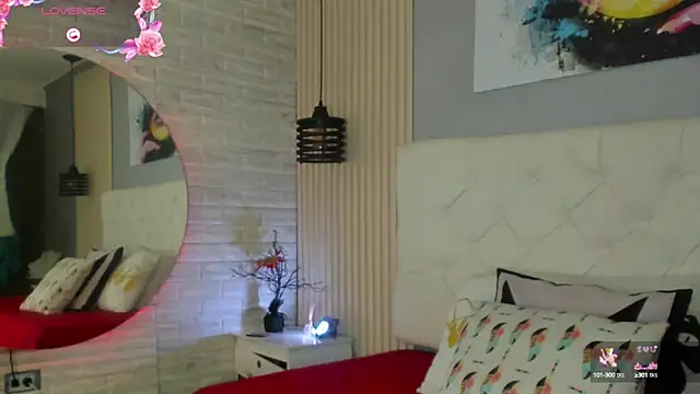 nicole  parker1 online show from 01-04-25, 12:38