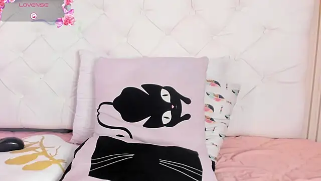 nicole  parker1 online show from 01-10-25, 03:37