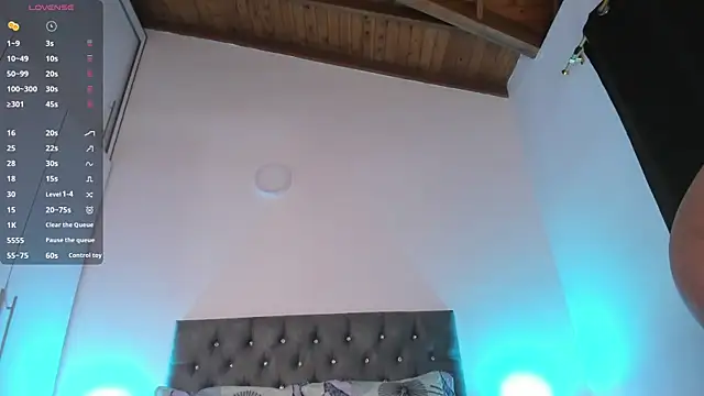 Snapshot of Anny_arango_ chatting on 01-21-25, 02:43 Anny arango online show from 01-21-25, 02:43