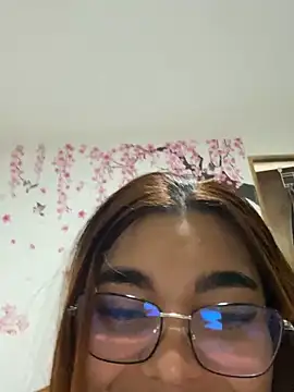 Snapshot of Anny_arango_ chatting on 09-13-25, 05:40 Anny arango online show from 09-13-25, 05:40