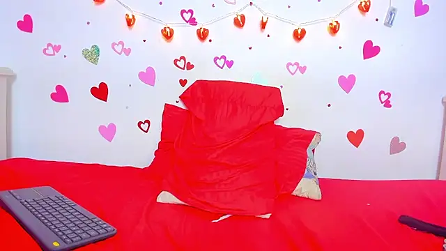 Snapshot of Tasty_Alan chatting on 02-15-25, 06:02 Tasty Alan online show from 02-15-25, 06:02