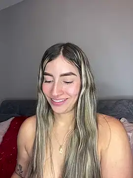 Issabela G1 online show from 01-08-25, 08:06