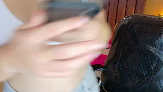 Charlotte Olsen  online show from 03-02-26, 08:04