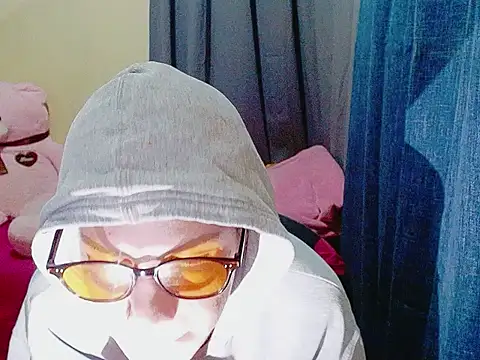 Snapshot of Indaypakay_ts chatting on 12-18-25, 12:27 Indaypakay ts online show from 12-18-25, 12:27