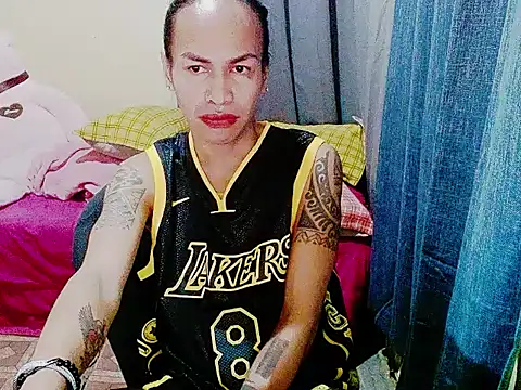 Snapshot of Indaypakay_ts chatting on 12-19-25, 05:25 Indaypakay ts online show from 12-19-25, 05:25