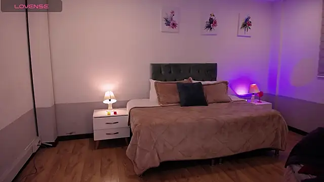 Snapshot of Nami_sunny chatting on 01-13-25, 07:32 Nami sunny online show from 01-13-25, 07:32