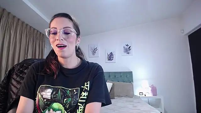 Snapshot of Nami_sunny chatting on 03-21-25, 02:07 Nami sunny online show from 03-21-25, 02:07