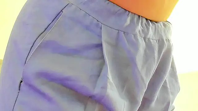 Nami sunny online show from 12-16-25, 07:08