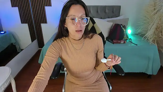 Nami sunny online show from 02-08-26, 06:55