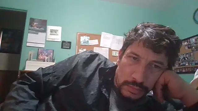 Snapshot of Curved4Pleasure chatting on 01-15-26, 06:51 Curved4Pleasure online show from 01-15-26, 06:51