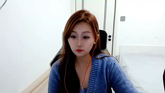 zhenzhen999 online show from 10-25-25, 09:39