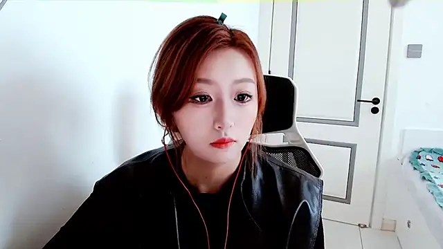 zhenzhen999 online show from 10-30-25, 02:35