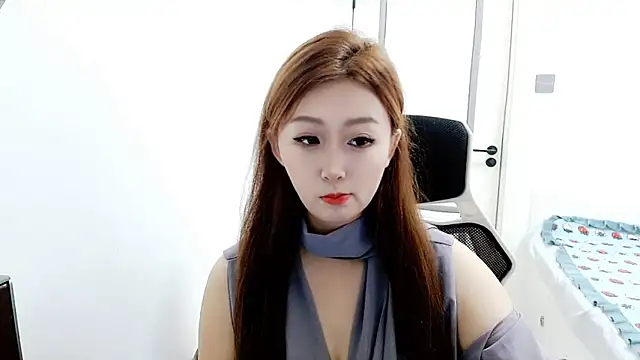 zhenzhen999 online show from 11-02-25, 02:58