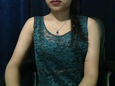 Snapshot of Yashi chatting on 03-18-26, 02:09 Yashi online show from 03-18-26, 02:09