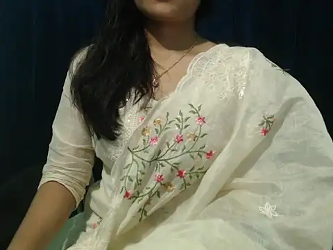Snapshot of Yashi chatting on 05-03-26, 03:29 Yashi online show from 05-03-26, 03:29