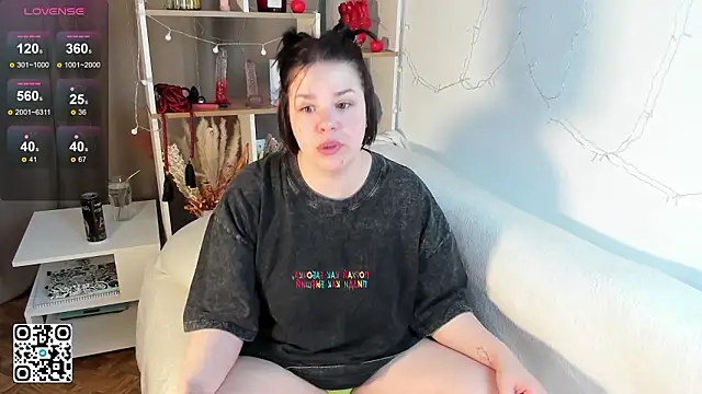 Lif love online show from 02-08-26, 08:23