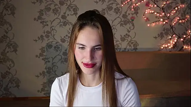 Felicia-Star online show from 06-17-26, 06:42
