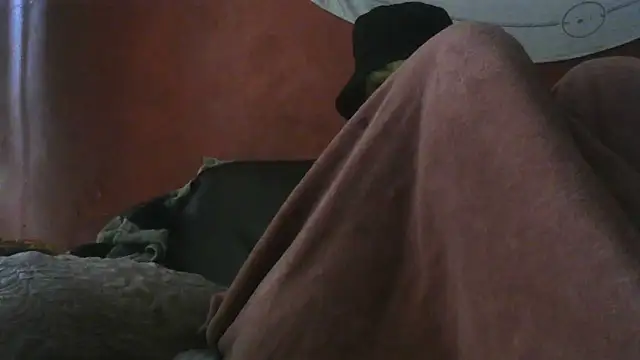 spacegirlll online show from 12-24-24, 09:17