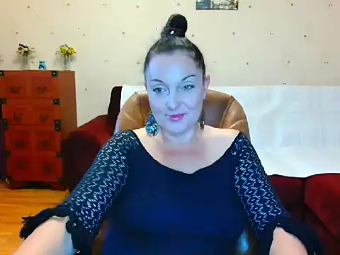 Alice3694 online show from 09-21-25, 04:14