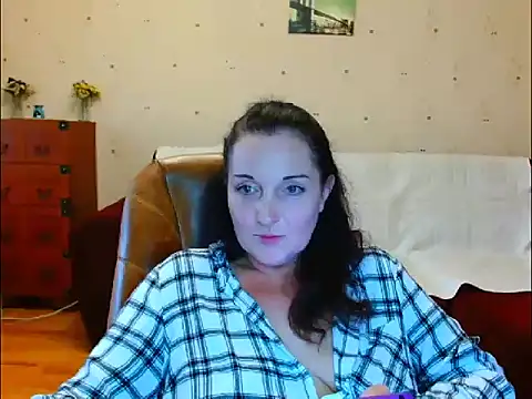 Snapshot of Alice3694 chatting on 10-12-25, 06:12 Alice3694 online show from 10-12-25, 06:12