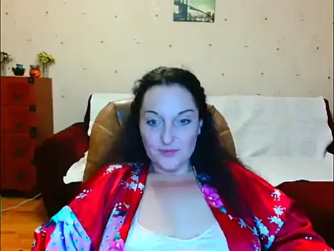 Snapshot of Alice3694 chatting on 10-23-25, 01:27 Alice3694 online show from 10-23-25, 01:27