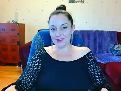 Alice3694 online show from 03-01-26, 06:48