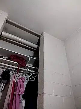 TickleMeKink online show from 10-01-25, 09:15