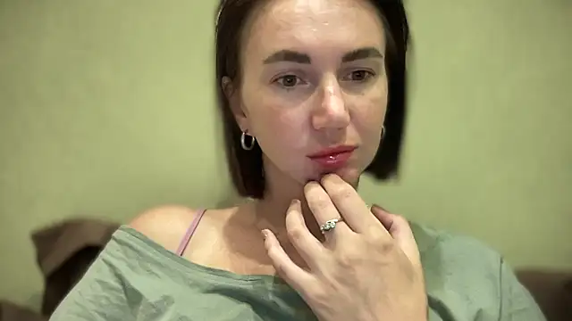 EvilDemon94 online show from 09-30-25, 04:12