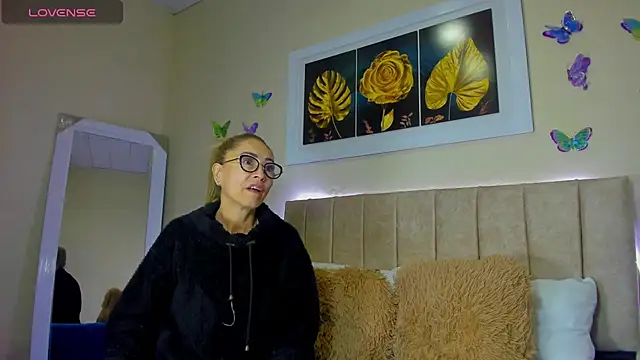 emagarcia online show from 10-06-25, 01:19