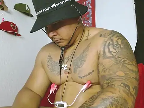 jordan black bicock  online show from 01-03-25, 12:43