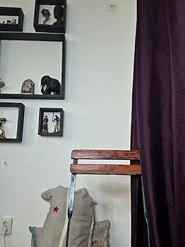 Snapshot of roxi_katty chatting on 01-16-26, 07:34 roxi katty online show from 01-16-26, 07:34