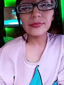 Snapshot of chicafresaxx chatting on 12-30-24, 03:47 chicafresaxx online show from 12-30-24, 03:47