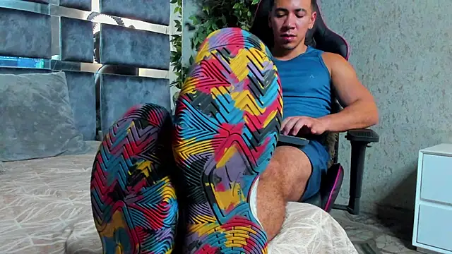 Snapshot of marc_ginale chatting on 10-07-25, 02:31 marc ginale online show from 10-07-25, 02:31