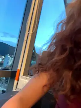 Katee Jones online show from 01-14-26, 11:09