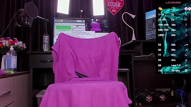 Snapshot of Raissa_sky26 chatting on 12-05-24, 02:42 Raissa sky26 online show from 12-05-24, 02:42