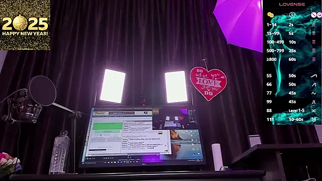 Snapshot of Raissa_sky26 chatting on 01-05-25, 02:38 Raissa sky26 online show from 01-05-25, 02:38