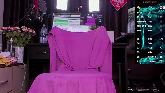 Raissa sky26 online show from 10-01-25, 02:39