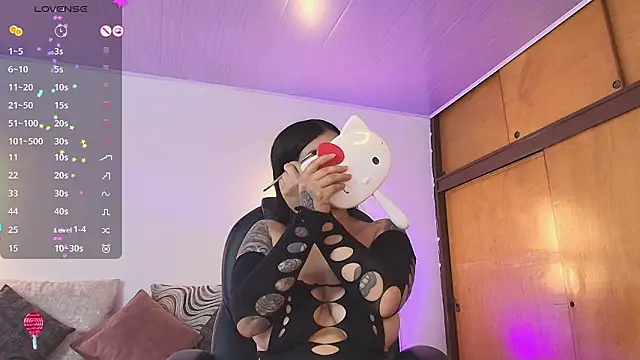 Snapshot of _gaby2 chatting on 02-25-26, 12:04 gaby2 online show from 02-25-26, 12:04