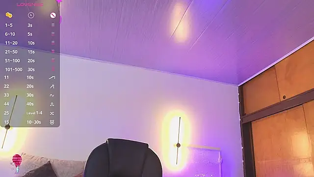 Snapshot of _gaby2 chatting on 03-09-26, 11:47 gaby2 online show from 03-09-26, 11:47