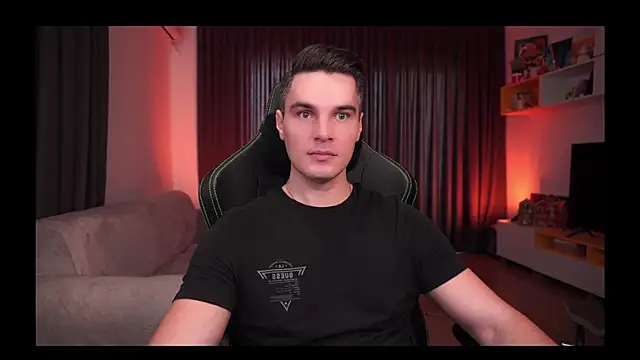 Snapshot of billypassion chatting on 01-29-25, 09:23 billypassion online show from 01-29-25, 09:23